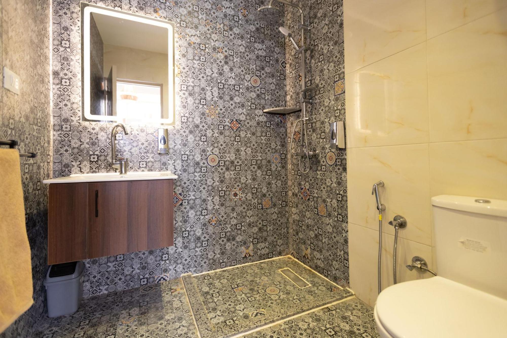 The Grand Pyramids View Hotel Kafret el-Gabal Quarto foto